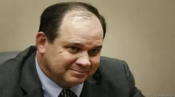 “أباتشي” تلتزم بشراكة استراتيجية موسعة لتعزيز أمن الطاقة في مصر.